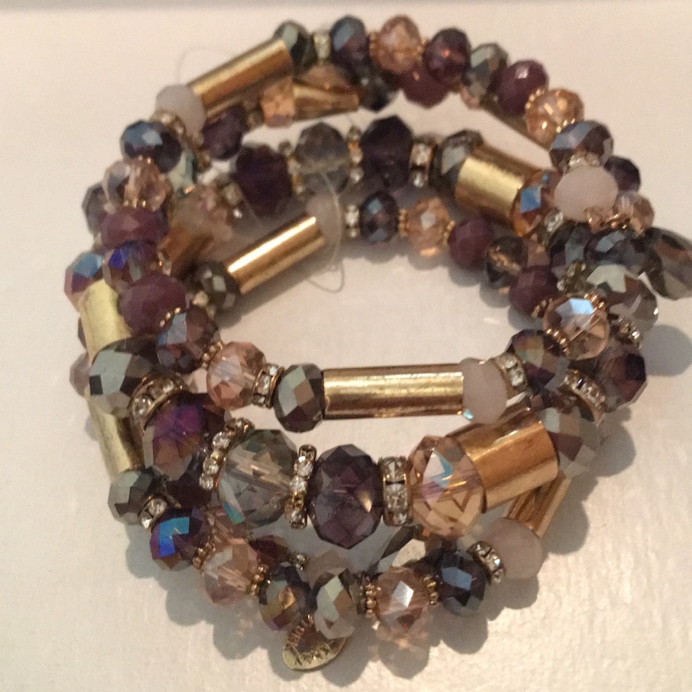 NWOT Wrap Around Bracelet in Purple, Lavender.